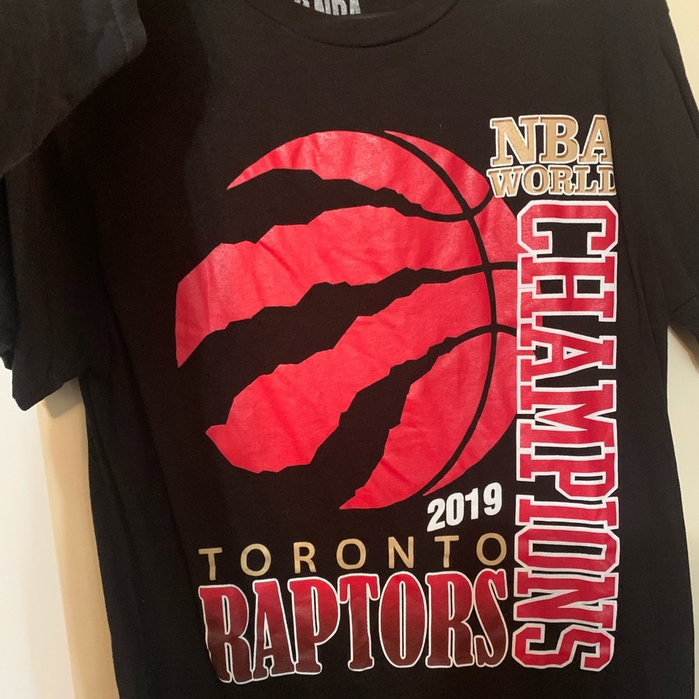 NBA Toronto raptors champion shirt